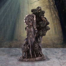 Load image into Gallery viewer, Arianrhod Celtic Goddess (24cm)
