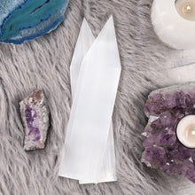 Load image into Gallery viewer, Flat Point Selenite Wand
