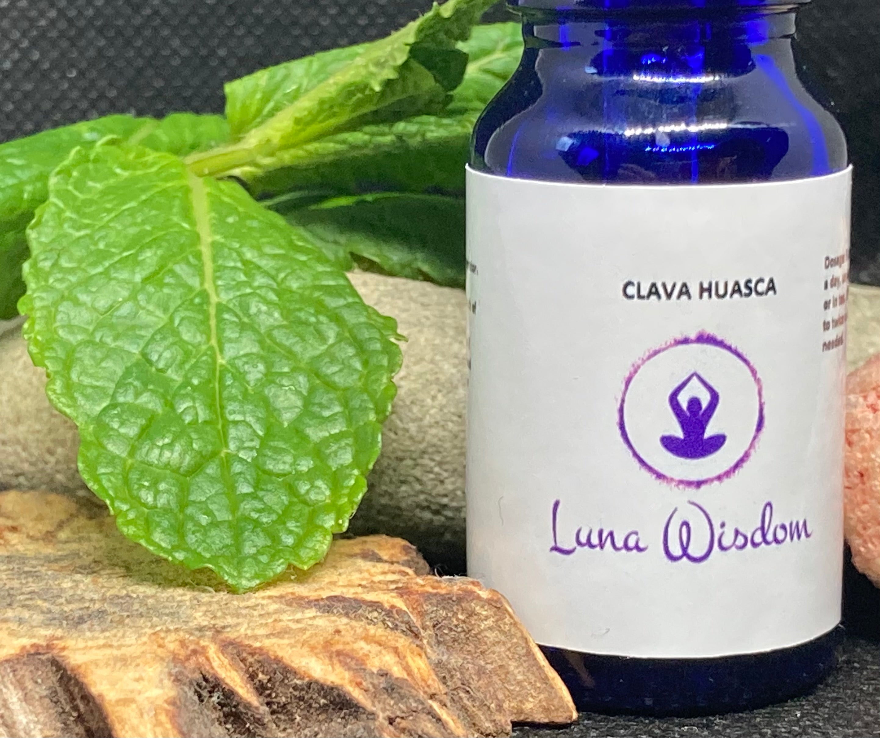 Clavo Huasca Tynanthus panurensis Tincture Luna Wisdom